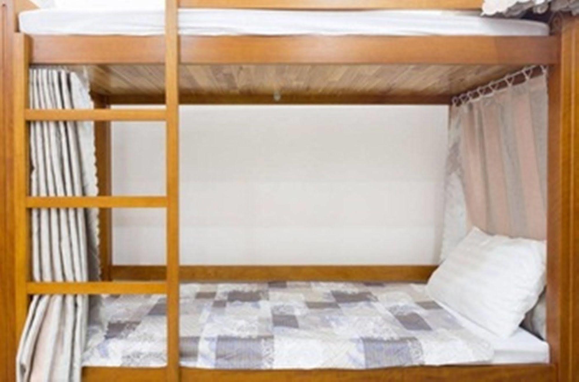 Spot On 883 Hachi Hostel Đà Nẵng Extérieur photo